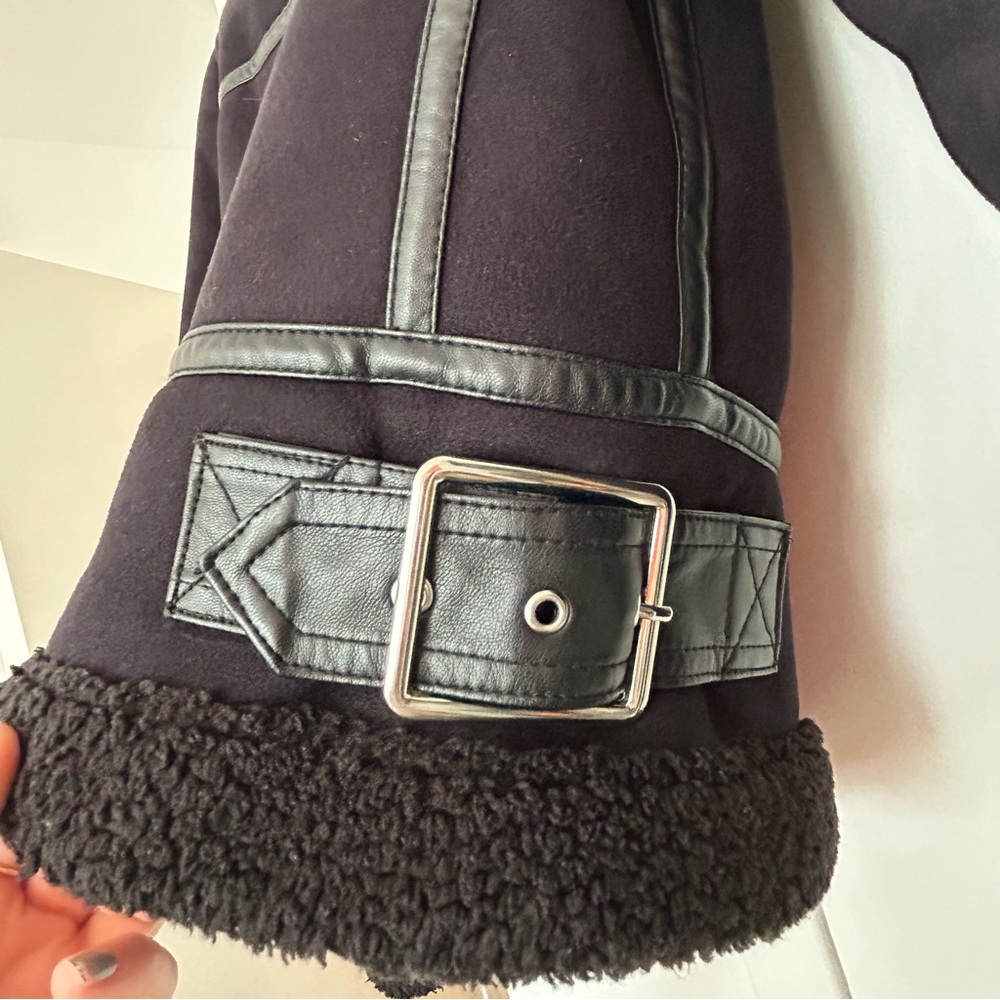 Zara Shearling Zip Up Cropped Jacket with Silver Hardwear - Picture 5 of 9
